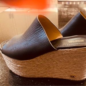 Michael Kors platforms. Size 8